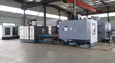 Équipements d’usinage CNC
